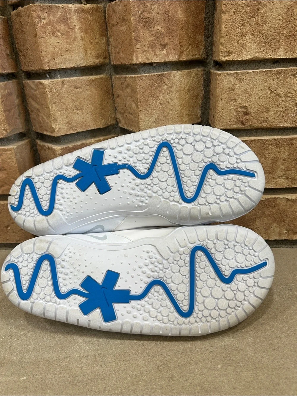 Nike Zoom Pulse CT1629-100 White Nursing Medical Men’s Shoes Size 11.5